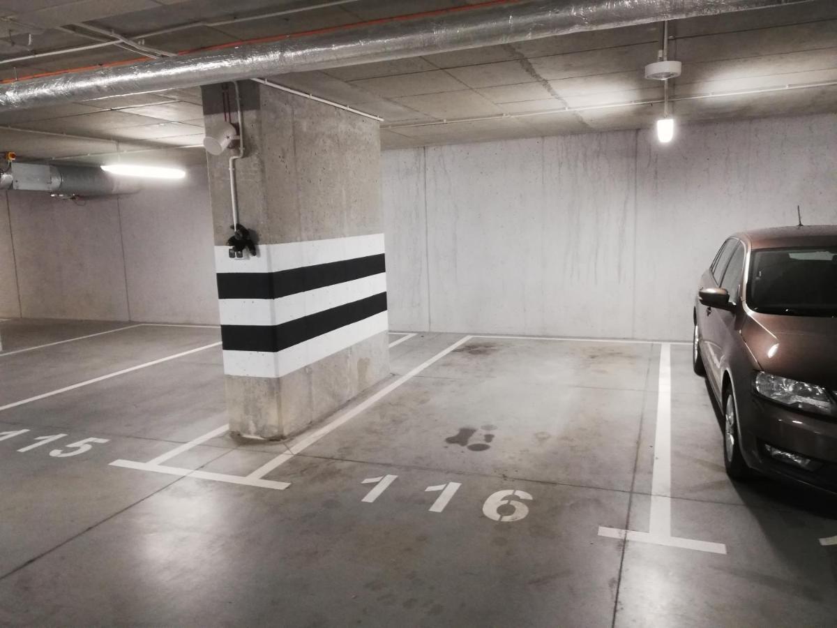 Apartment Efaga Modern Tower Gdynia With Private Parking Space ภายนอก รูปภาพ